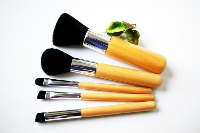 billede uendelig Hvornår Makeup Brushes | Wholesale Makeup | Wholesale Mineral Makeup | UK